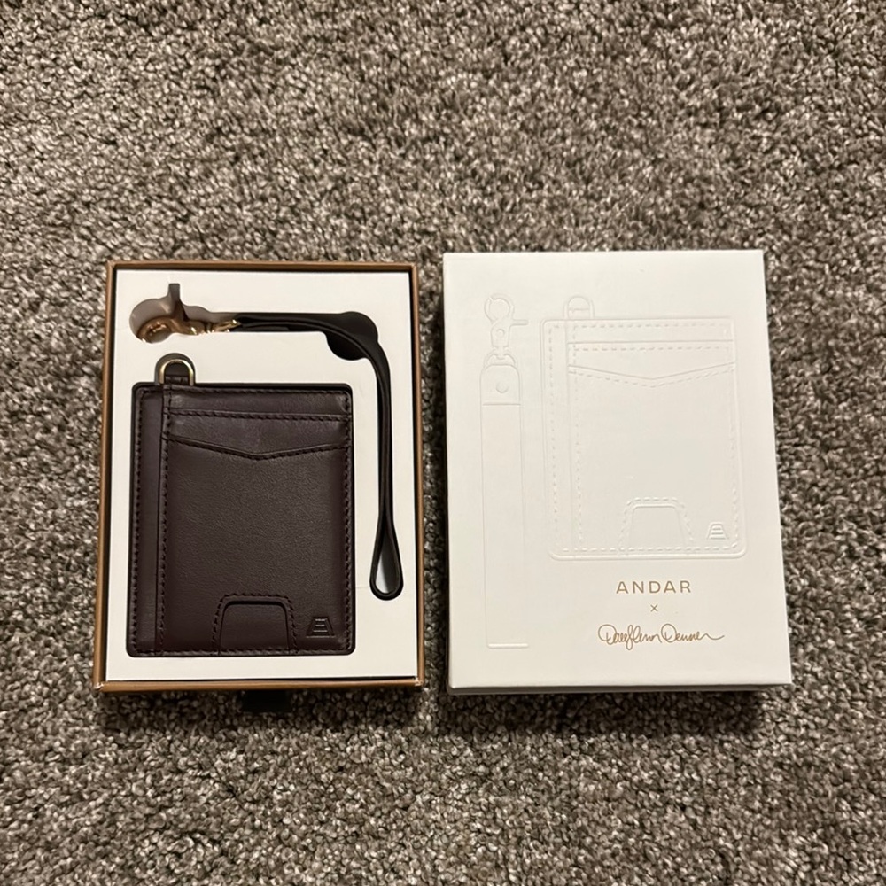 Andar Denner Wallet